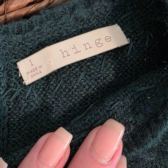 Hinge Embellished Emerald Sweater Sz L - Picture 5 of 5